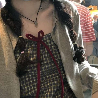 简约气质女生锁骨局部头像大全
