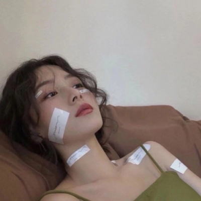 简约气质女生锁骨局部头像大全